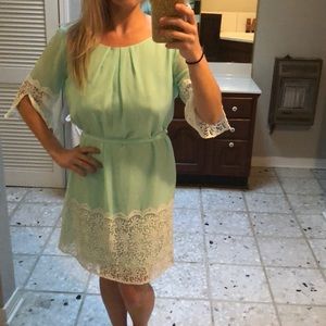 Mint green dress. Worn once. Medium.